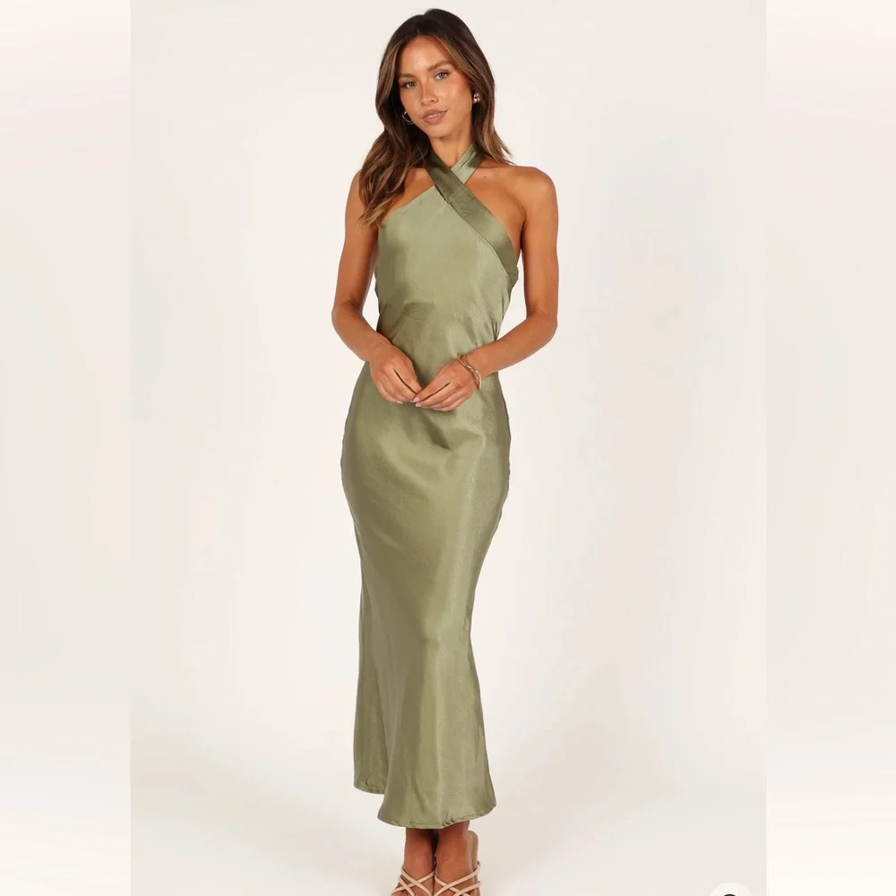 Petal and Pup Grasie Midi Dress